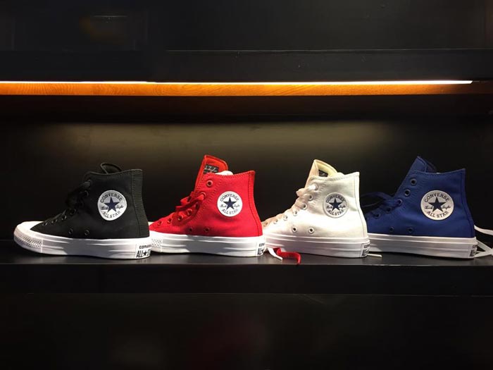 Khám phá những cột mốc vàng trong lịch sử giày Converse