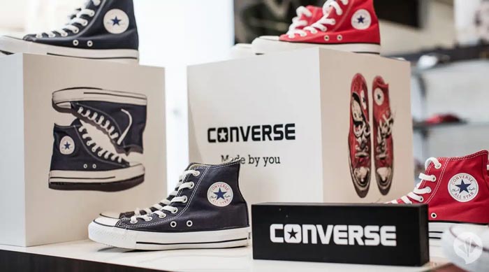 Khám phá những cột mốc vàng trong lịch sử giày Converse