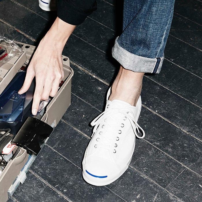 Khám phá những cột mốc vàng trong lịch sử giày Converse