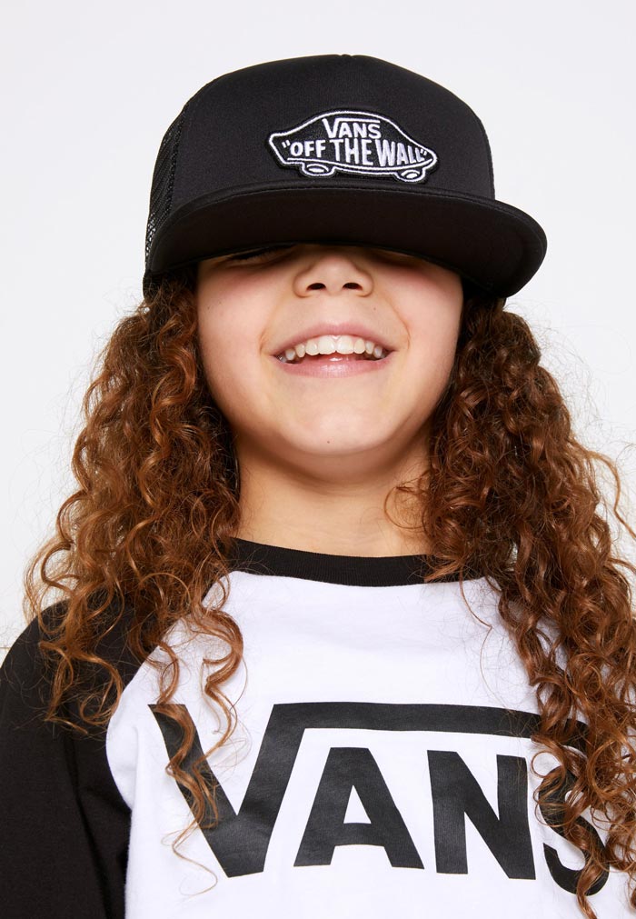 Mũ Vans – Điểm nhấn không thể thiếu cho outfit hàng ngày