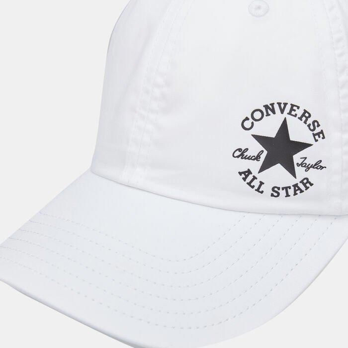 Bật mí một vài mũ Converse màu trắng giúp bạn trở nên nổi bật 