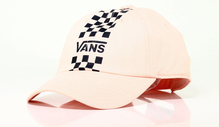 Cùng nón Vans Caro tránh nắng mùa hè nhưng cũng thật phong cách