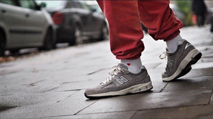 New Balance 2002R - Giá trị di sản tạo nên một huyền thoại
