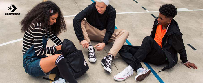 Học cách phối đồ với giày Converse cổ cao nữ đi học