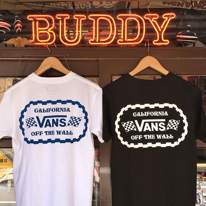 Cập nhật bảng size áo thun Vans để lựa chọn sản phẩm phù hợp nhất