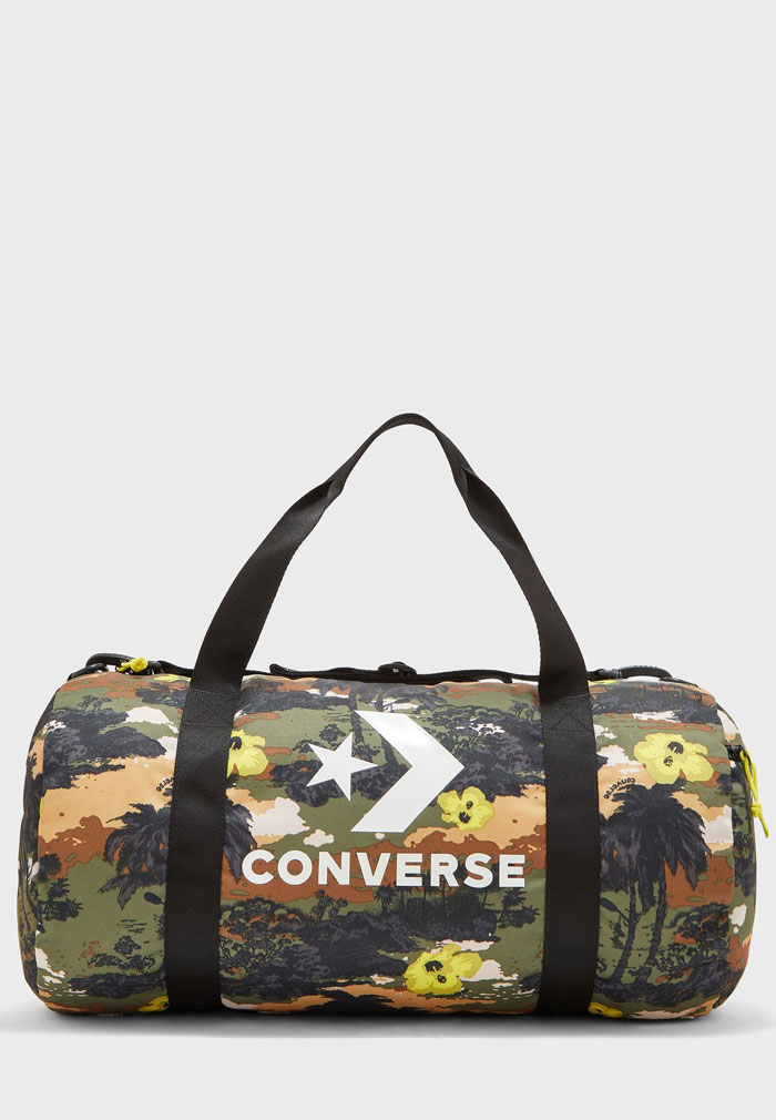 Tung tăng trải nghiệm cùng túi du lịch Converse