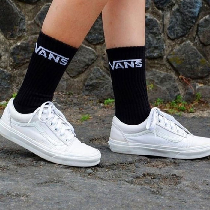 Tất mang giày Vans – Món phụ kiện “bất ly thân” với những ai đam mê diện sneaker