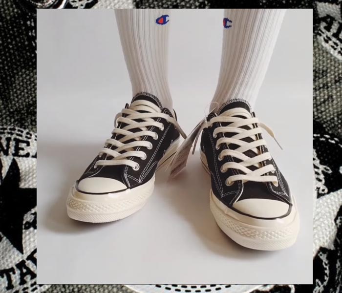 Kiểu thắt dây giày Converse cổ thấp độc đáo làm mới đôi giày của bạn