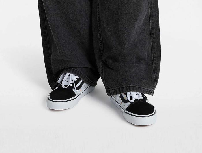 Thêm chút “hoa mỹ” vào chất đường phố cùng Vans Old Skool Floral