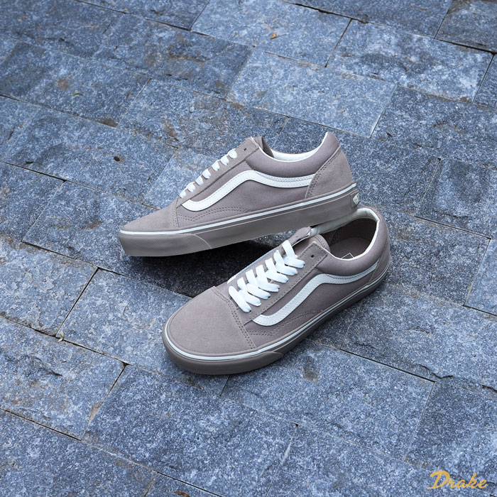 Bước đi cùng phong cách – Vans Old Skool Pop Gray dẫn đầu xu hướng