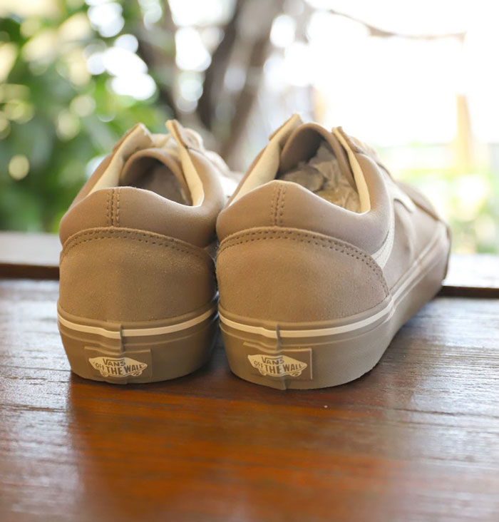Bước đi cùng phong cách – Vans Old Skool Pop Gray dẫn đầu xu hướng