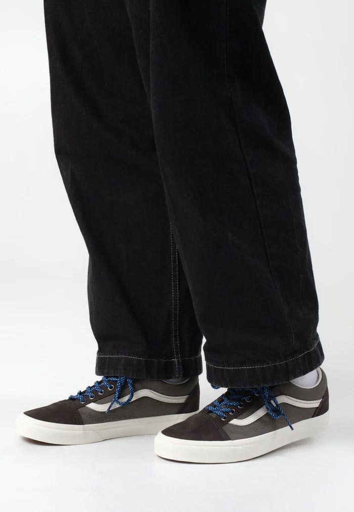 Mang cả vibe “bụi bặm” lên chân với Vans Old Skool Trek Bungee Cord
