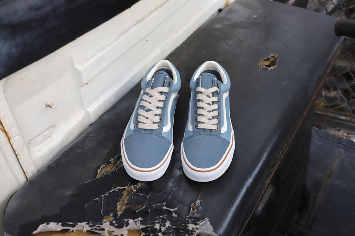 Tinh thần streetwear thổi bùng trong Vans Old Skool Twill Stormy Weather