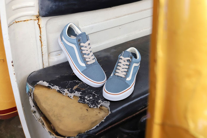 Tinh thần streetwear thổi bùng trong Vans Old Skool Twill Stormy Weather