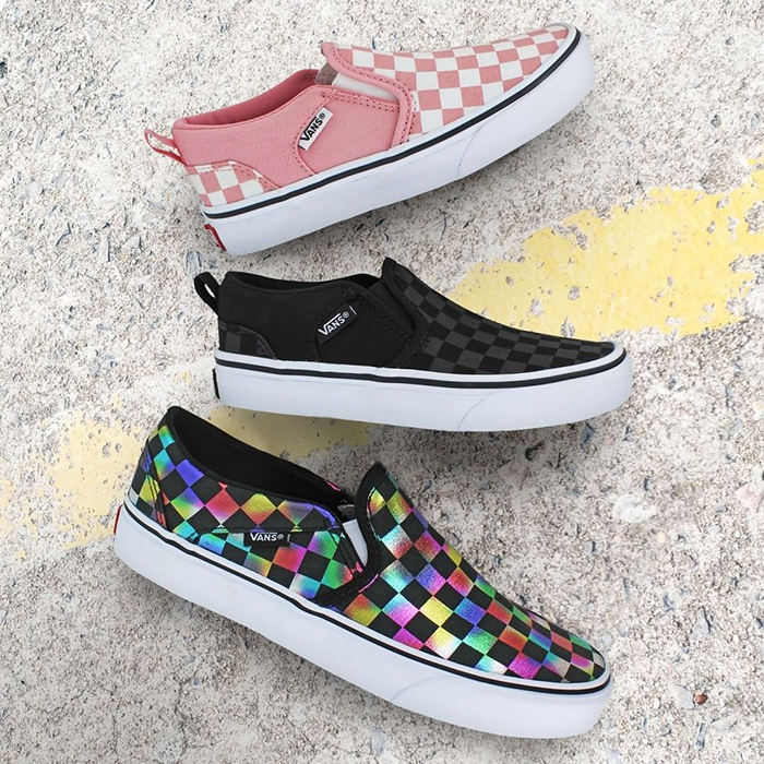 Lần theo dấu vết những mẫu Vans Checkered cực độc đáo của hãng giày trượt ván Vans