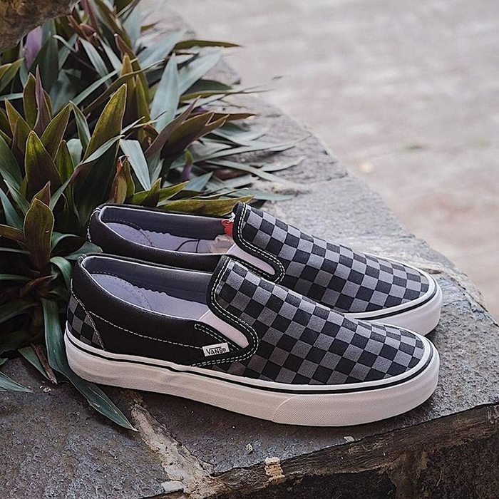 Lần theo dấu vết những mẫu Vans Checkered cực độc đáo của hãng giày trượt ván Vans