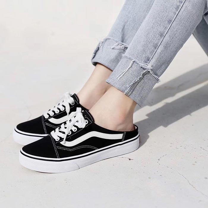 Thay đổi nhiều phong cách cùng Vans đạp gót mule