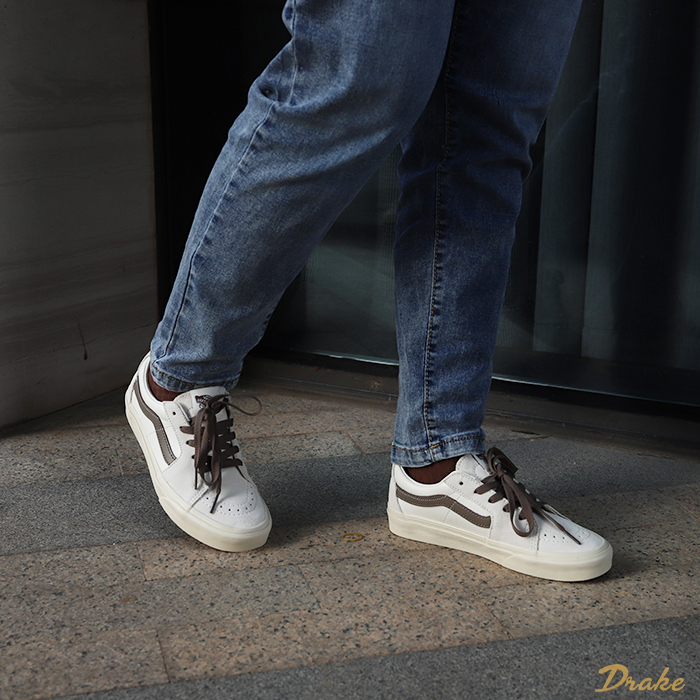 Giải mã câu hỏi “Vans UA là gì” dành cho các fan sneakers nhập môn