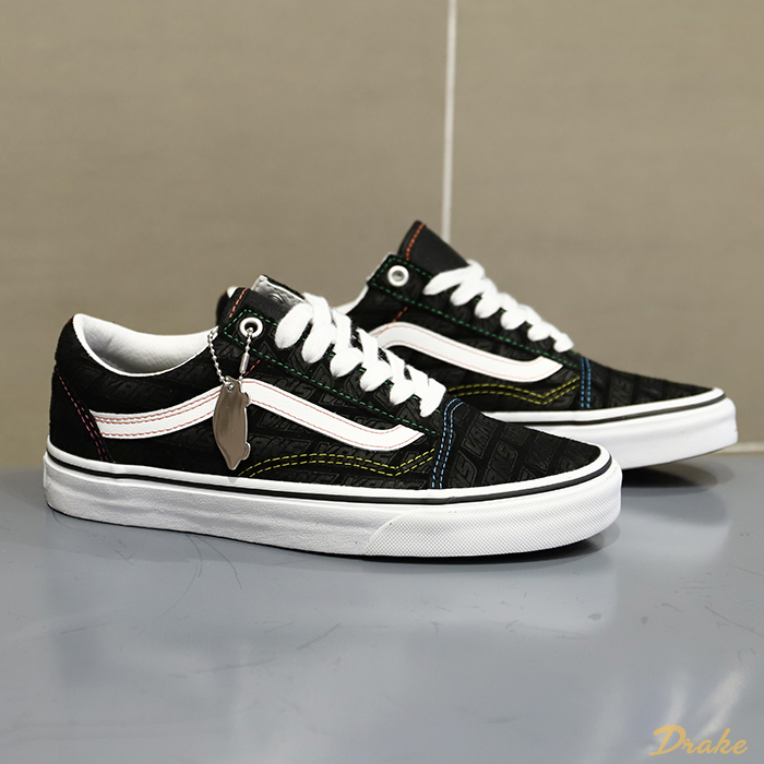 Giải mã câu hỏi “Vans UA là gì” dành cho các fan sneakers nhập môn